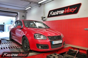 Volkswagen Golf V 2.0 FSI 150 KM